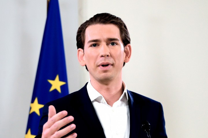 Това са две от основните тези на политика който навярно