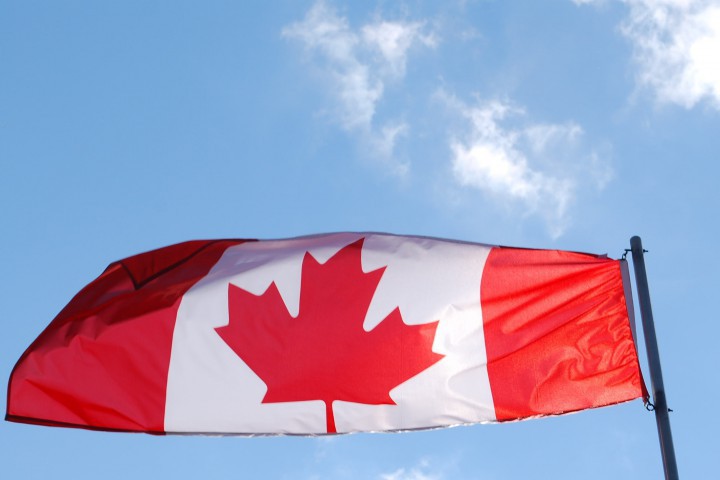 Парламентът прие закон според който фразата повеля за всички твои