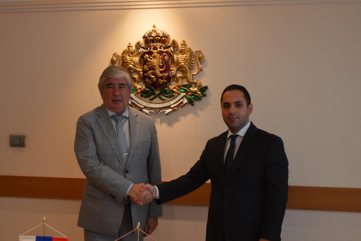 Това стана ясно по време на среща на министъра на