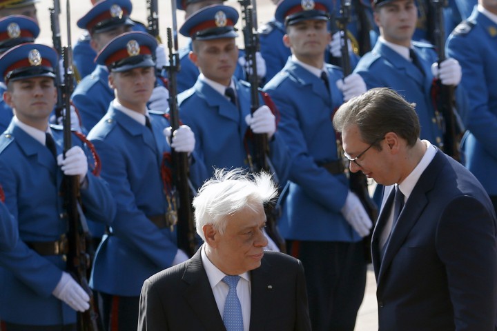 Сръбският президент Александър Вучич свика спешно консултации с правителството по