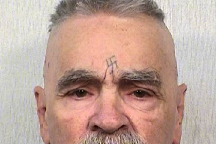 Менсън е издъхнал в болница в Калифорния където бе прехвърлен