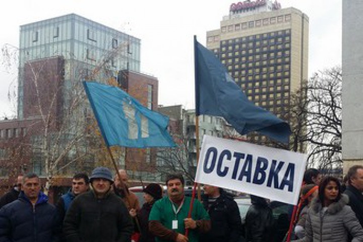 Те заявиха че ръководството на болницата управлява лошо прави спорни