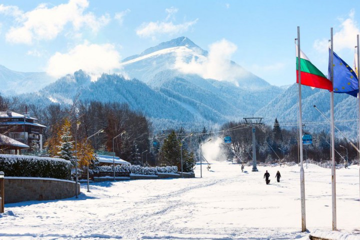 В съобщение на компанията качено в сайта й се казва