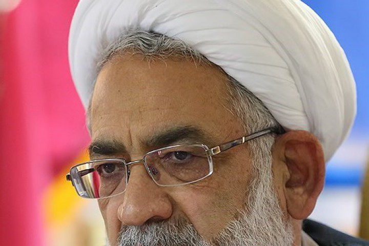 Мохамад Джафари Монтазери, генерален прокурор на Ислямската република, цитиран от