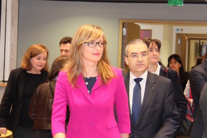 С тях се определя позицията на ЕС 27 по преходния