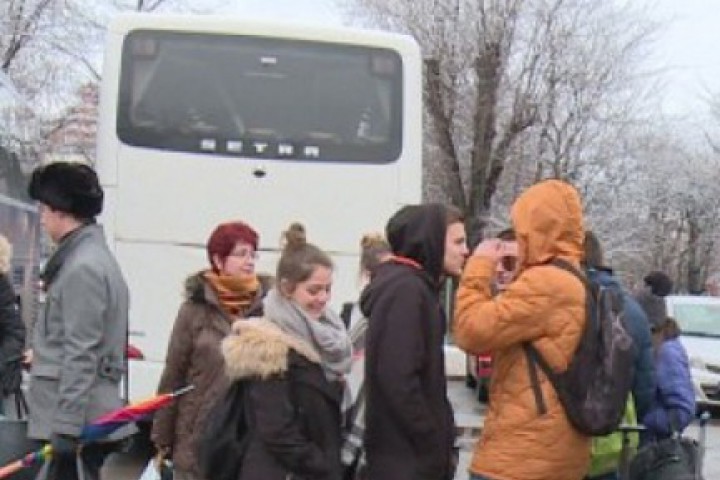 Учениците отивали на екскурзия в Пловдив когато куфарите им се