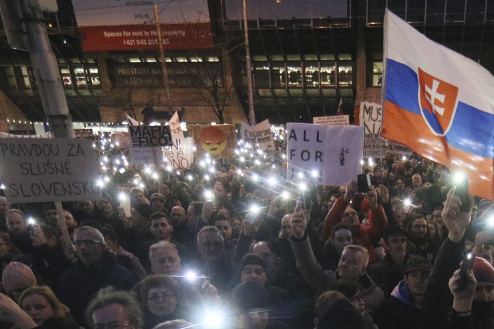 Демонстрацията бе организирана след убийството на разследващия журналист Ян Куциак